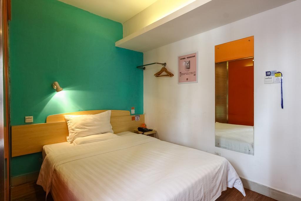7Days Inn Guangzhou Wuyang New Town المظهر الخارجي الصورة